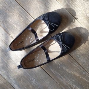 Size 11 Cat and Jack Black Ballet Flat Dress Shoes